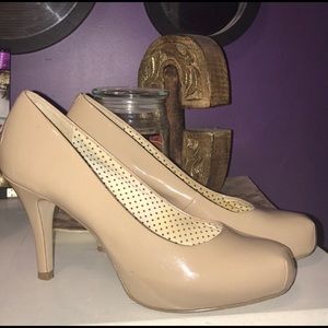 Nude Heels - Steve Madden